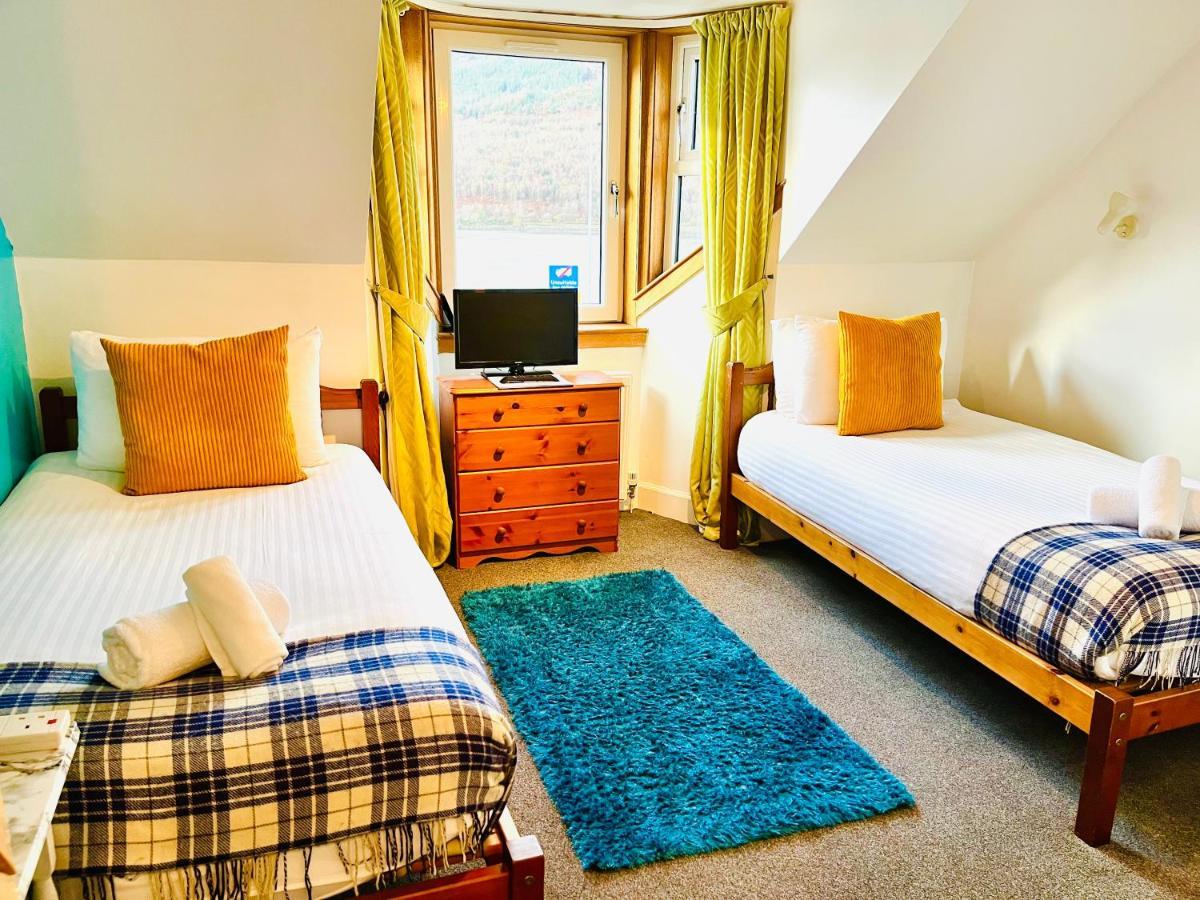 Rowantreebank Bed And Breakfast Arrochar Eksteriør billede