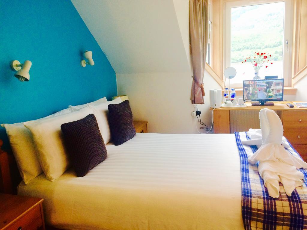 Rowantreebank Bed And Breakfast Arrochar Eksteriør billede